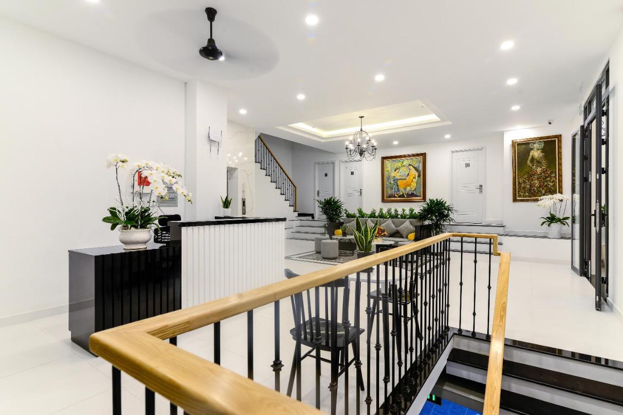 Cozrum Homes The Gallery Residence Хошимин Екстериор снимка